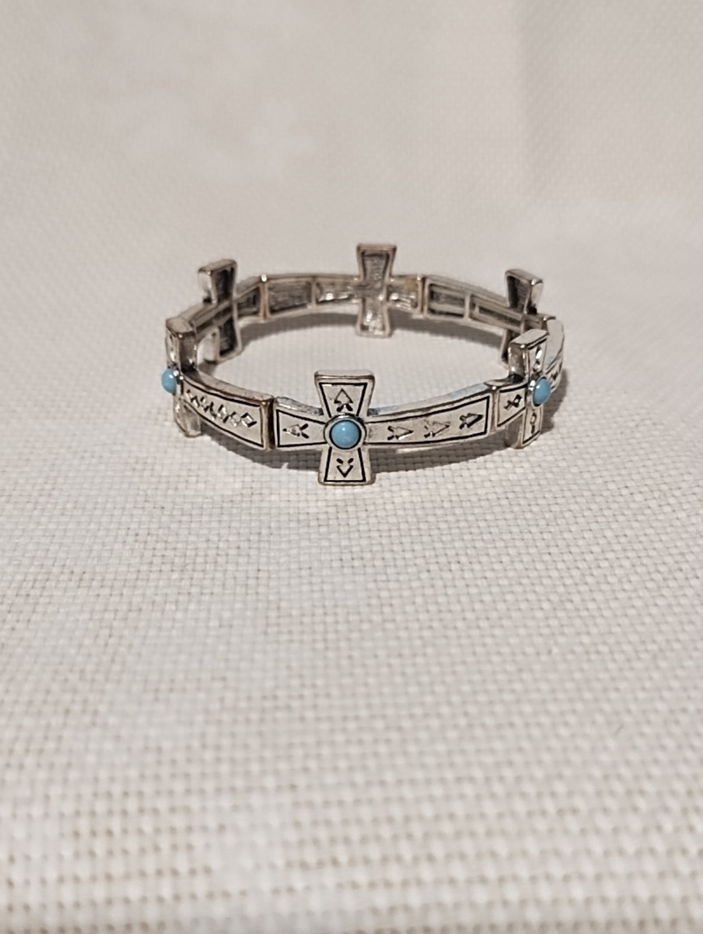 Sterling Silver Cross Link Bracelet with Turquoise Accents EUC.